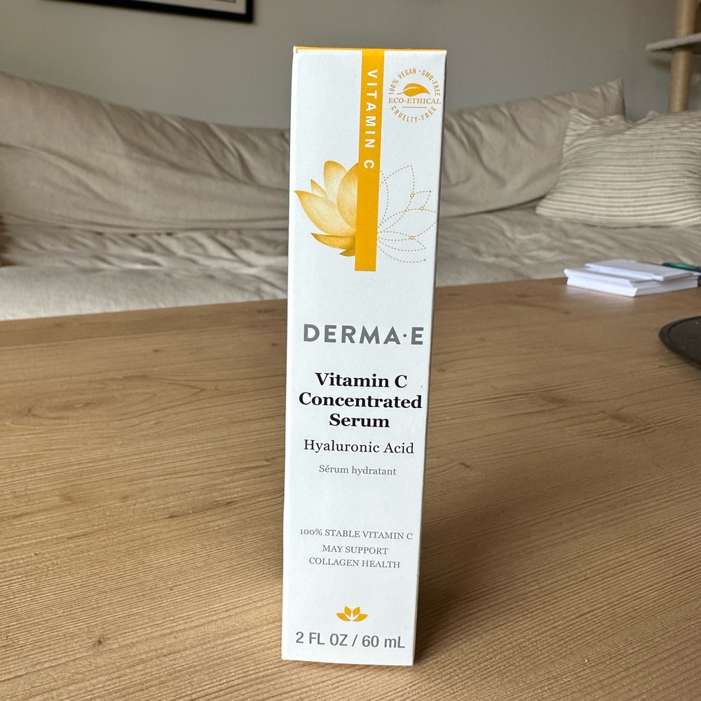 EXPIRED DermaE vitamin c concentrated serum